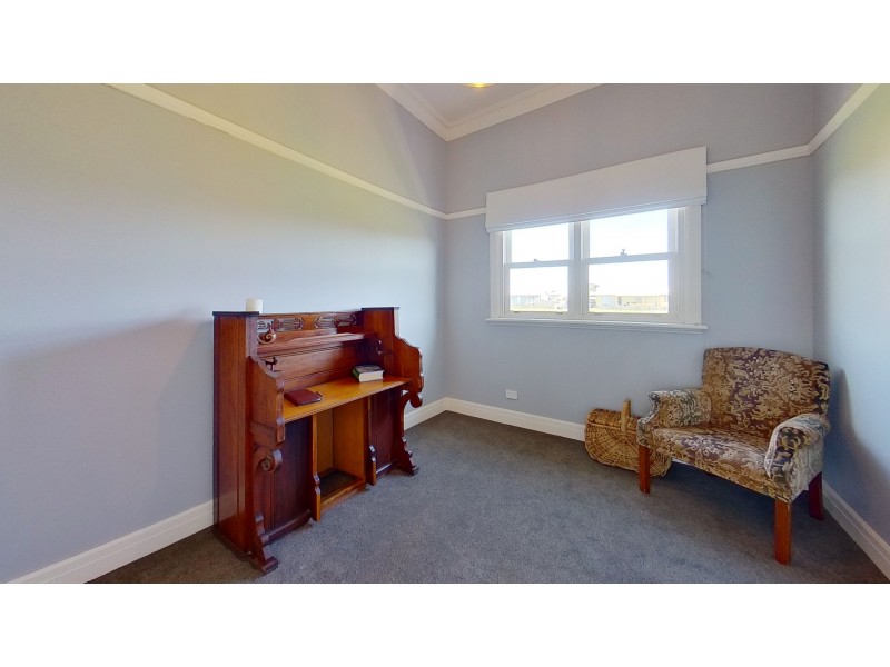 18 Mary Street, Dalyston VIC 3992