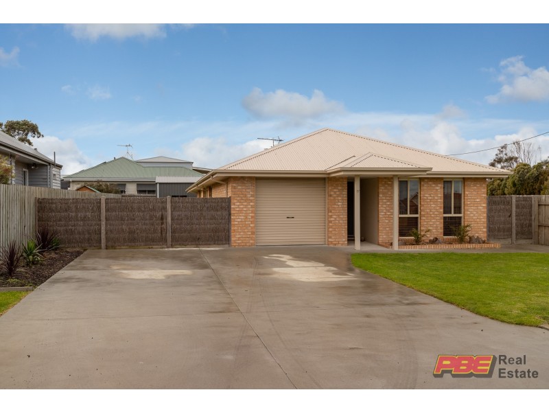 17 Daly Street, Dalyston VIC 3992