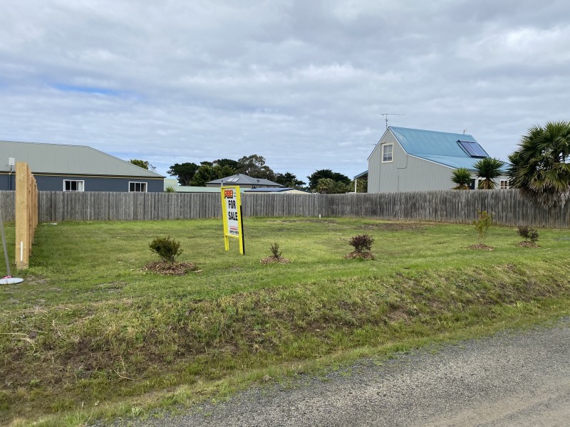 1/14 Messmate Road, Kilcunda VIC 3995