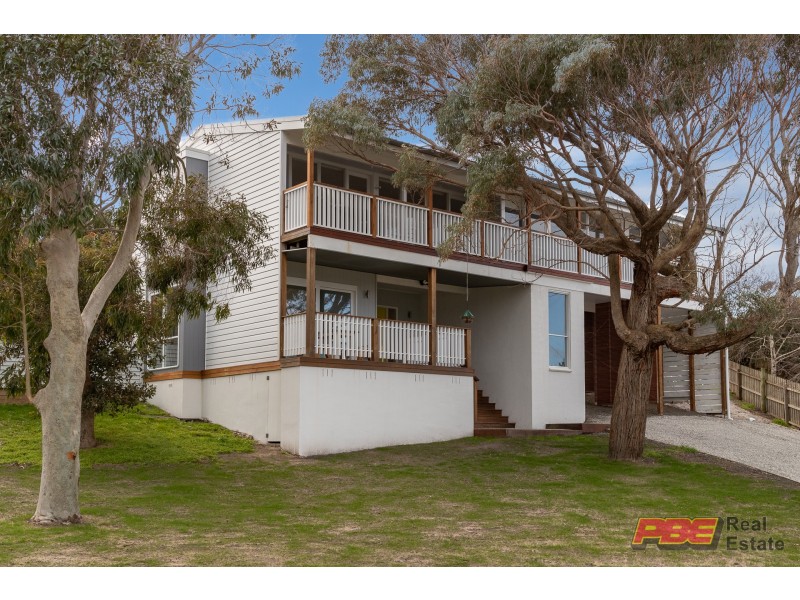 16 ZEPHYR COURT, Cape Paterson VIC 3995