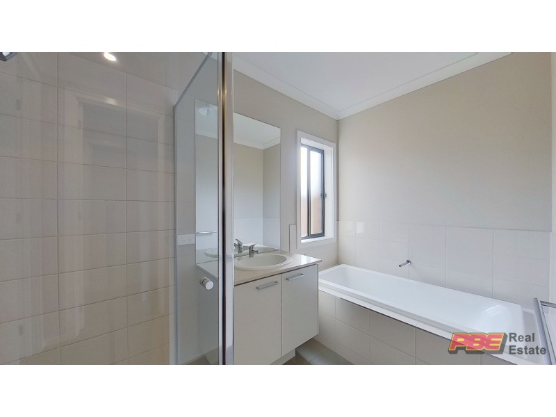 10 Barrier Avenue, Dalyston VIC 3992
