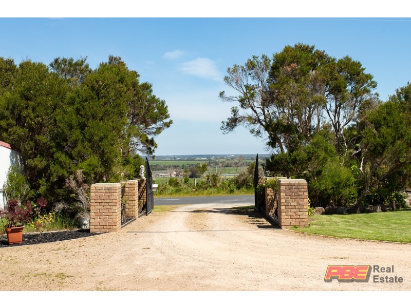 500 West Creek Road, West Creek VIC 3992