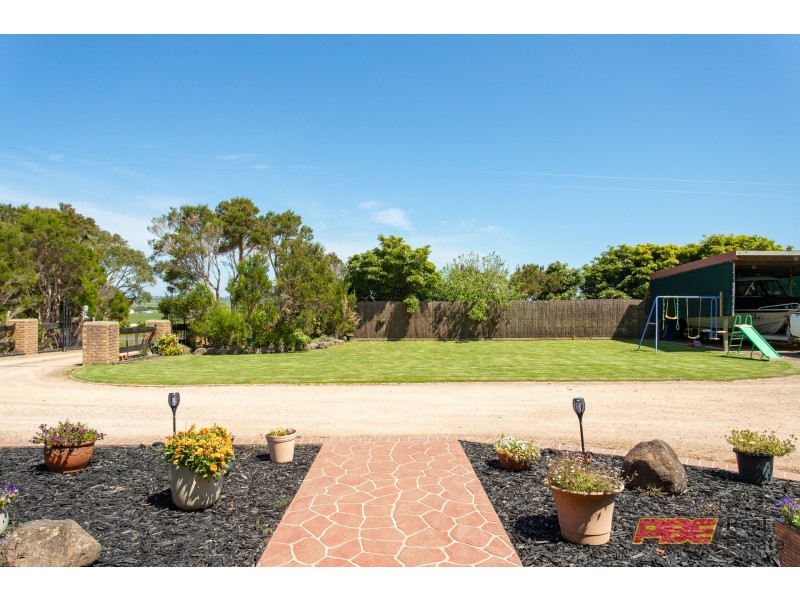 500 West Creek Road, West Creek VIC 3992