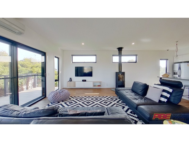 12 Seaview Crescent, Kilcunda VIC 3995
