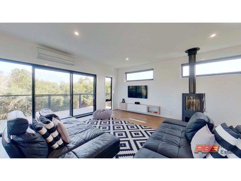 12 Seaview Crescent, Kilcunda VIC 3995