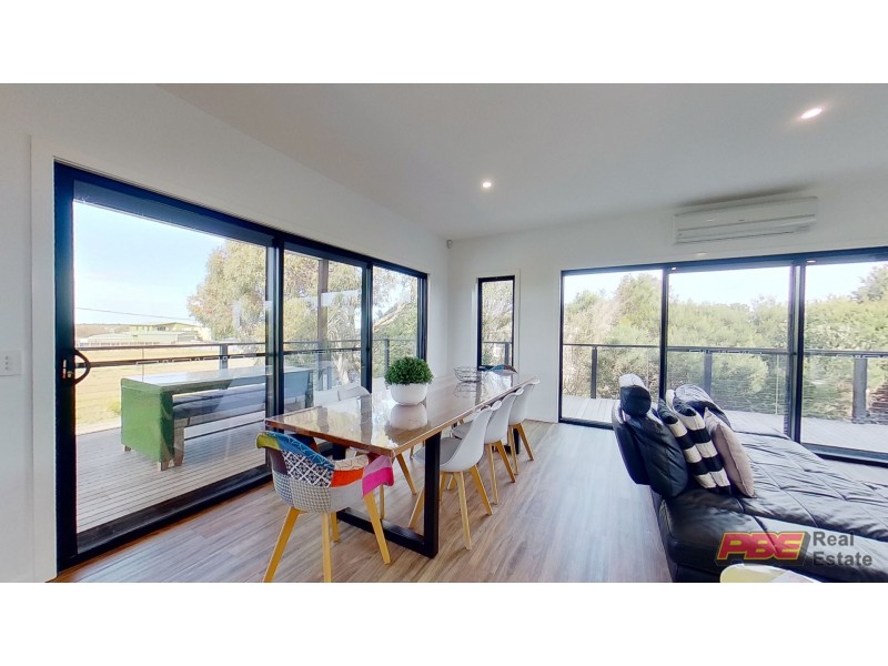 12 Seaview Crescent, Kilcunda VIC 3995