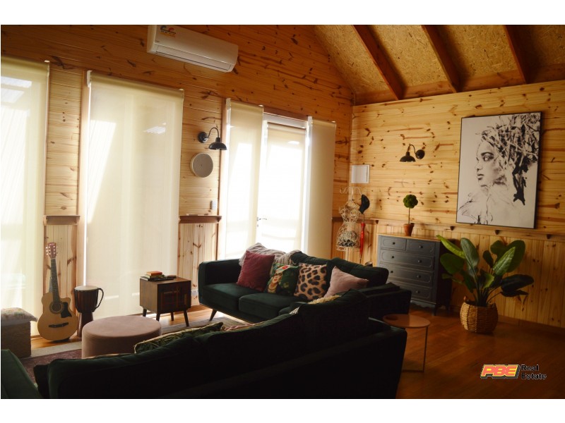 49 POWLETT STREET, Dalyston VIC 3992