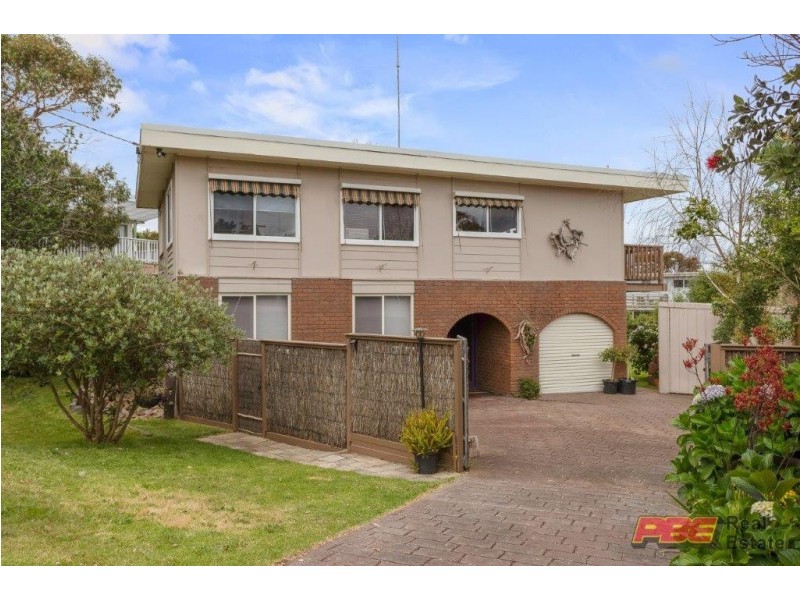 11 NARDOO STREET, Cape Paterson VIC 3995