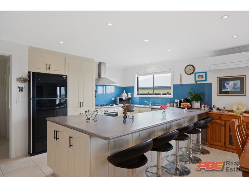 4 Bonwick Court, Kilcunda VIC 3995