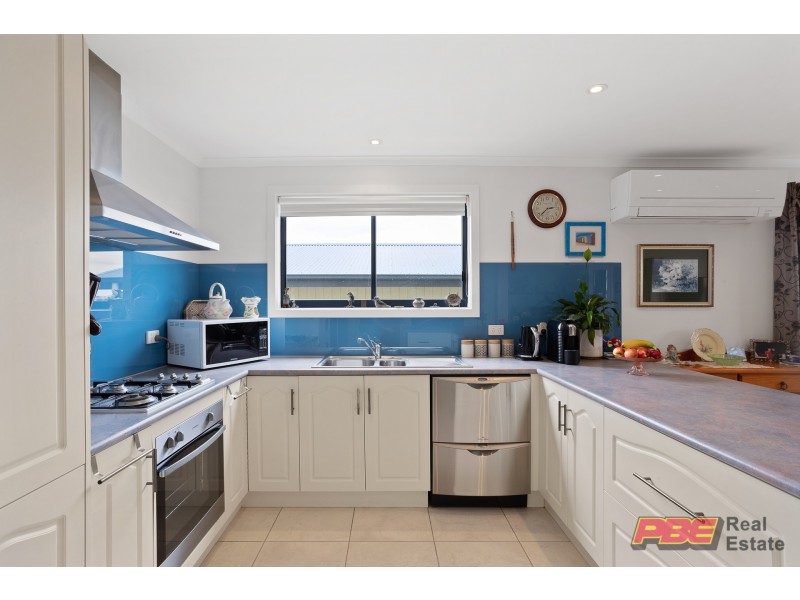 4 Bonwick Court, Kilcunda VIC 3995