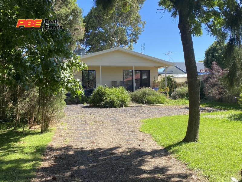 17 Elizabeth Street, Dalyston VIC 3992