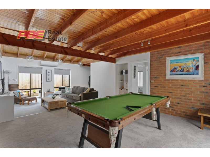 4 MOONAH STREET, Cape Paterson VIC 3995