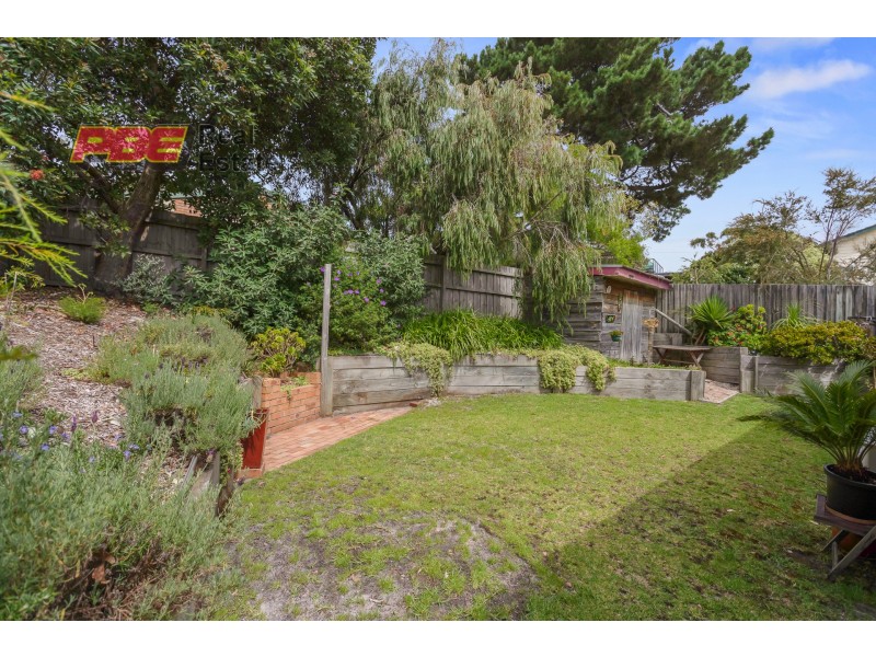 4 MOONAH STREET, Cape Paterson VIC 3995