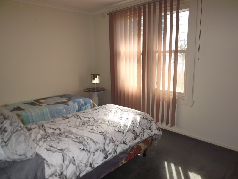 42 CORAL STREET, Cape Paterson VIC 3995