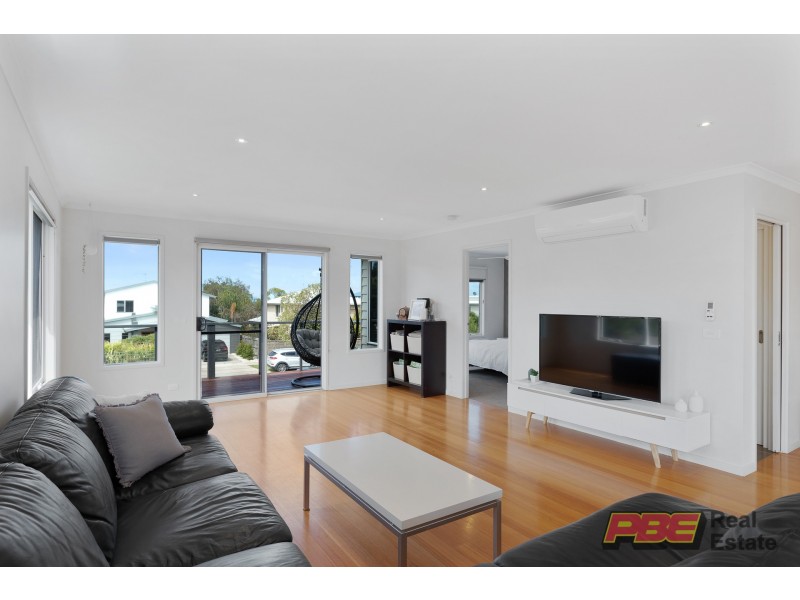 83 Tamara Crescent, Inverloch VIC 3996