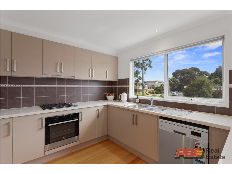 83 Tamara Crescent, Inverloch VIC 3996