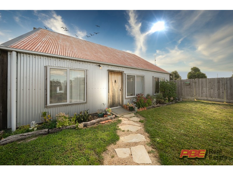 16 Church Close, Dalyston VIC 3992