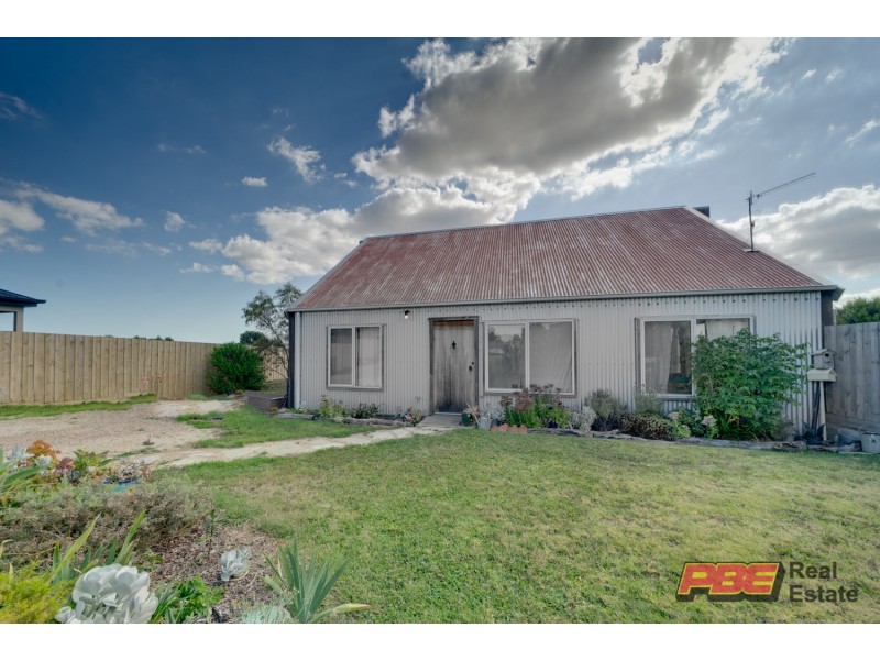 16 Church Close, Dalyston VIC 3992