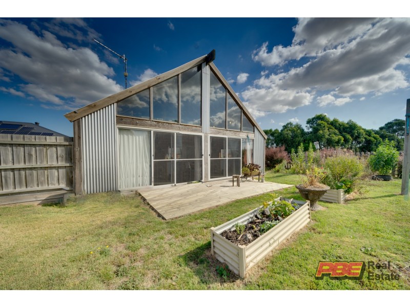 16 Church Close, Dalyston VIC 3992