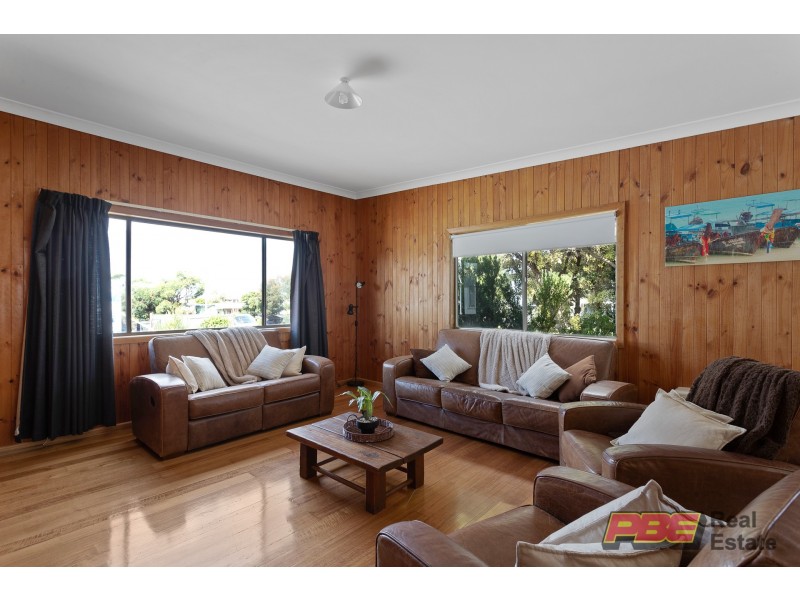 14 ANCHOR PARADE, Cape Paterson VIC 3995