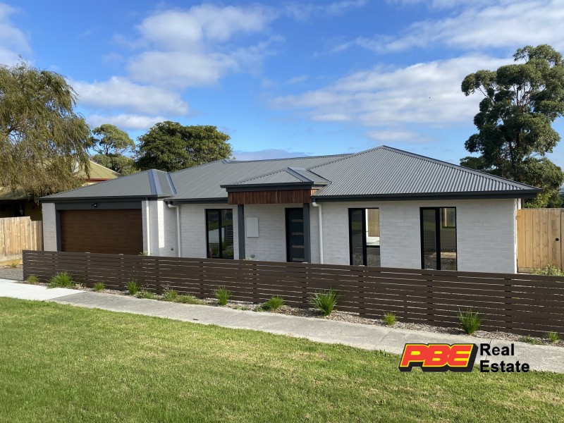 14 Dunn Street, Wonthaggi VIC 3995