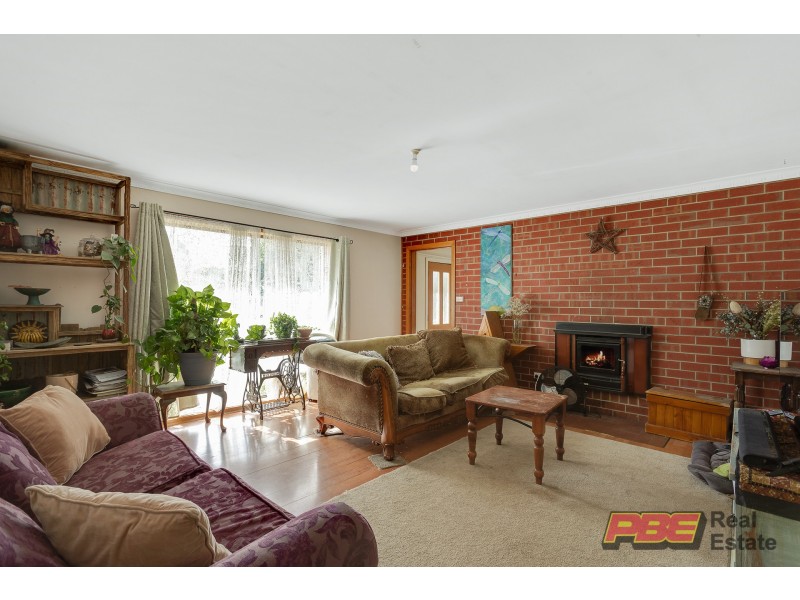 43 White Road, Wonthaggi VIC 3995