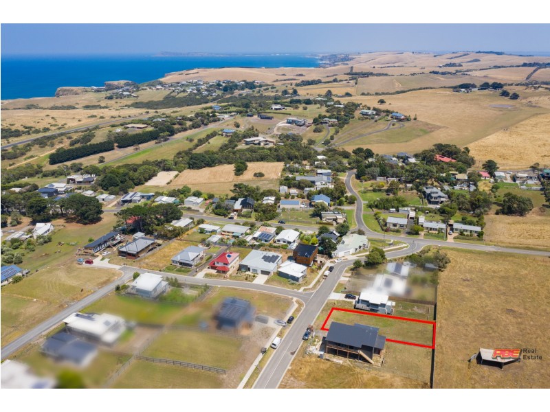 13 Hillcrest Avenue, Kilcunda VIC 3995