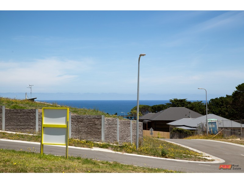 13 Hillcrest Avenue, Kilcunda VIC 3995