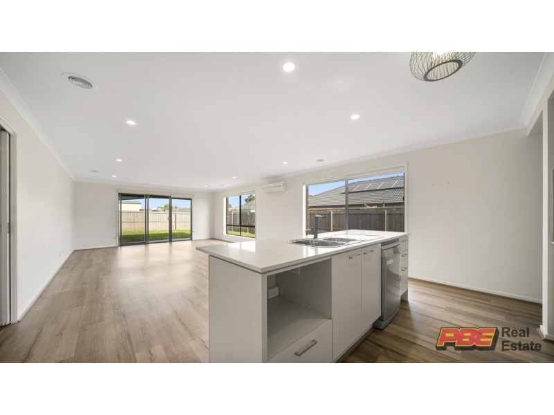 8 Ryan Way, Wonthaggi VIC 3995