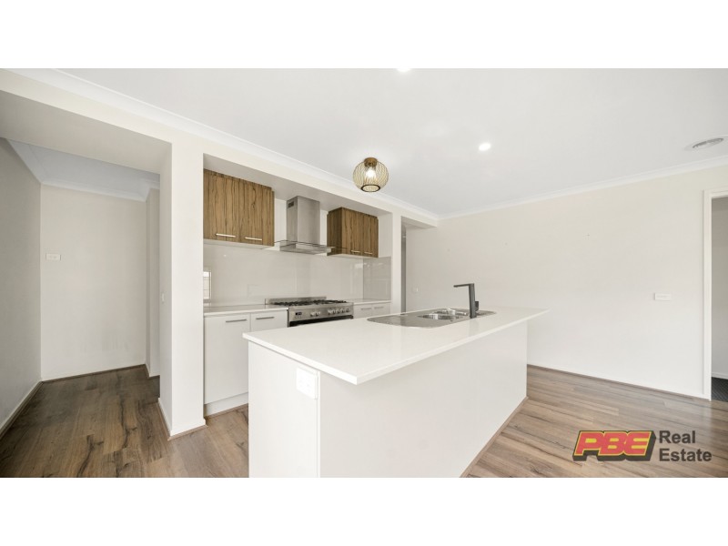 8 Ryan Way, Wonthaggi VIC 3995