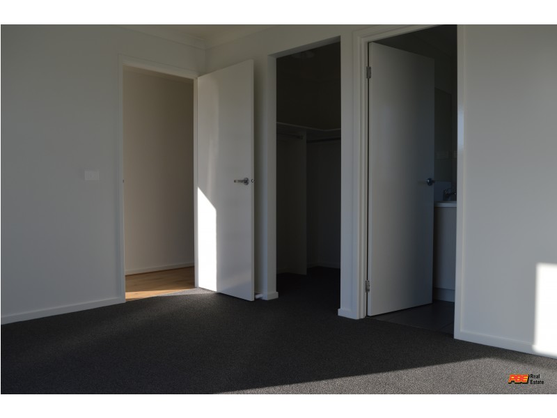 55 MCRAE DRIVE, Dalyston VIC 3992