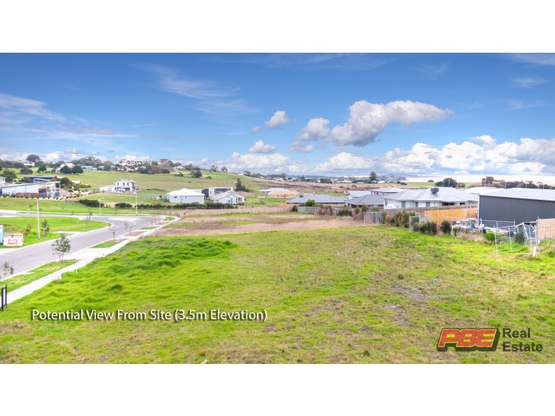 2/2 Elevation Crescent, San Remo VIC 3925