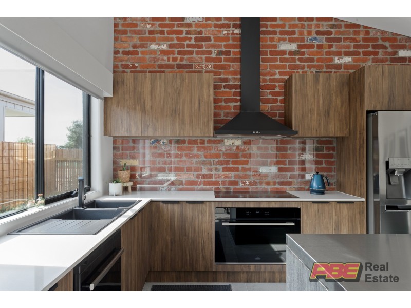 4 SUNLIGHT BOULEVARD, Cape Paterson VIC 3995