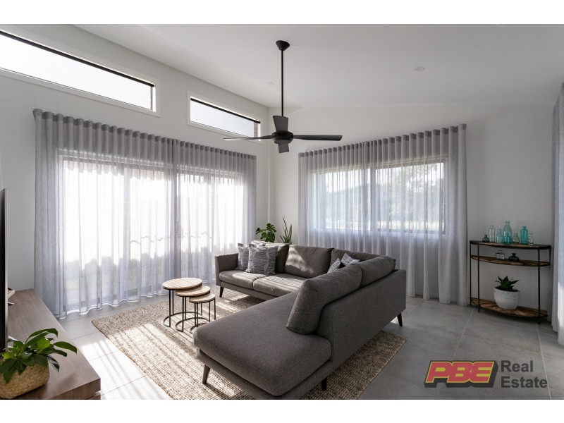 4 SUNLIGHT BOULEVARD, Cape Paterson VIC 3995