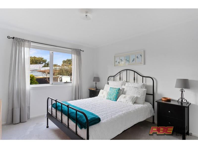 6 SWAN STREET, Cape Paterson VIC 3995