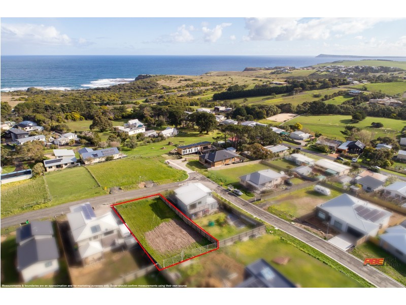 11 Ocean Street, Kilcunda VIC 3995