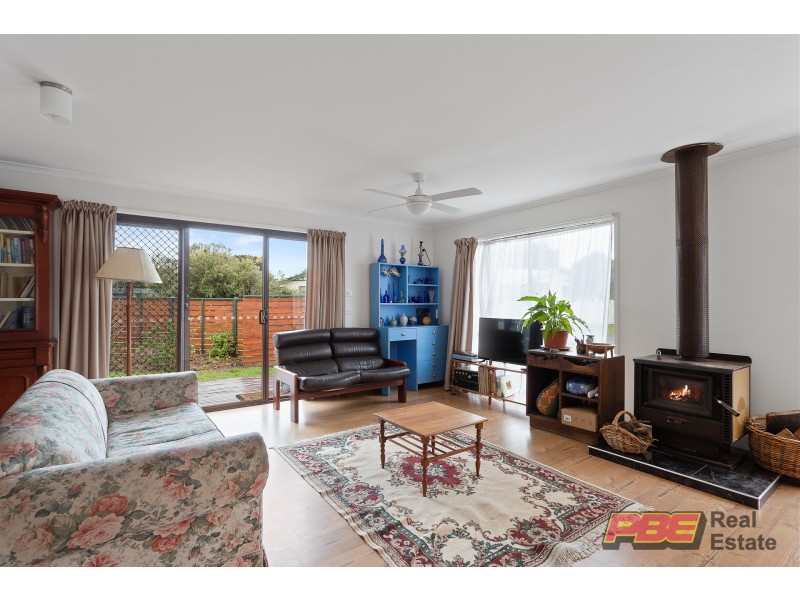 17 ANGLERS ROAD, Cape Paterson VIC 3995