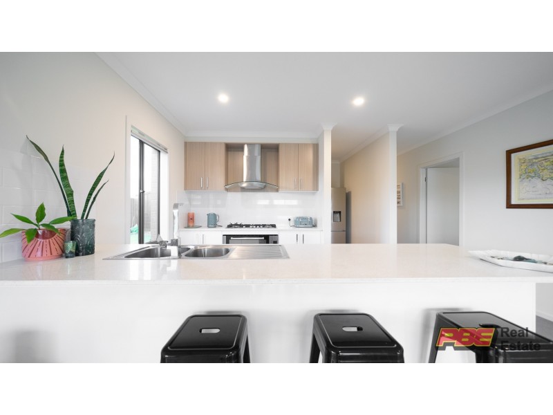 38 Racecourse Crescent, Dalyston VIC 3992