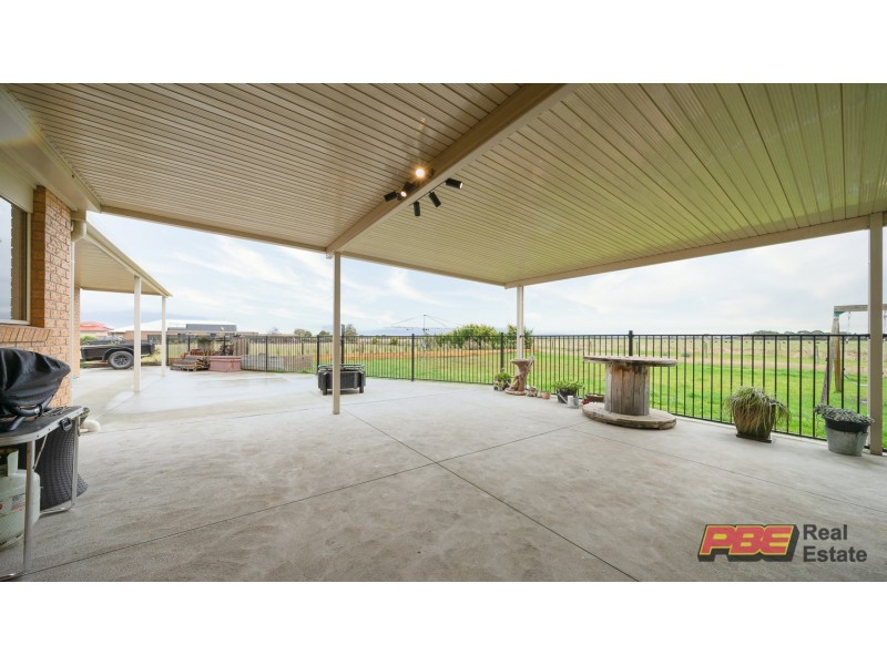 5 Lilian Court, Dalyston VIC 3992