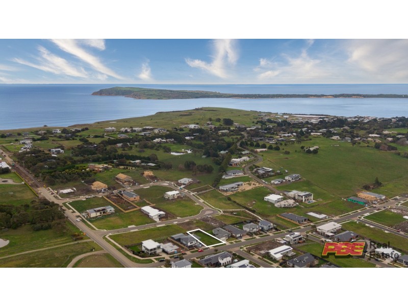 19 Elsa Terrace, San Remo VIC 3925