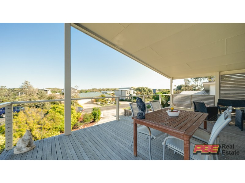 27 BLUE WATER CIRCLE, Cape Paterson VIC 3995