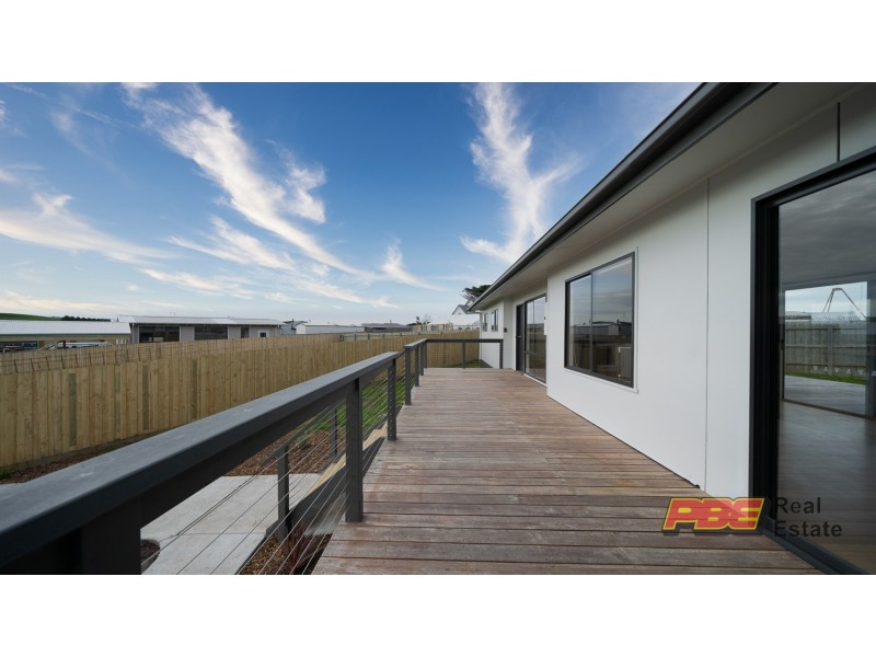 17 Church Close, Dalyston VIC 3992
