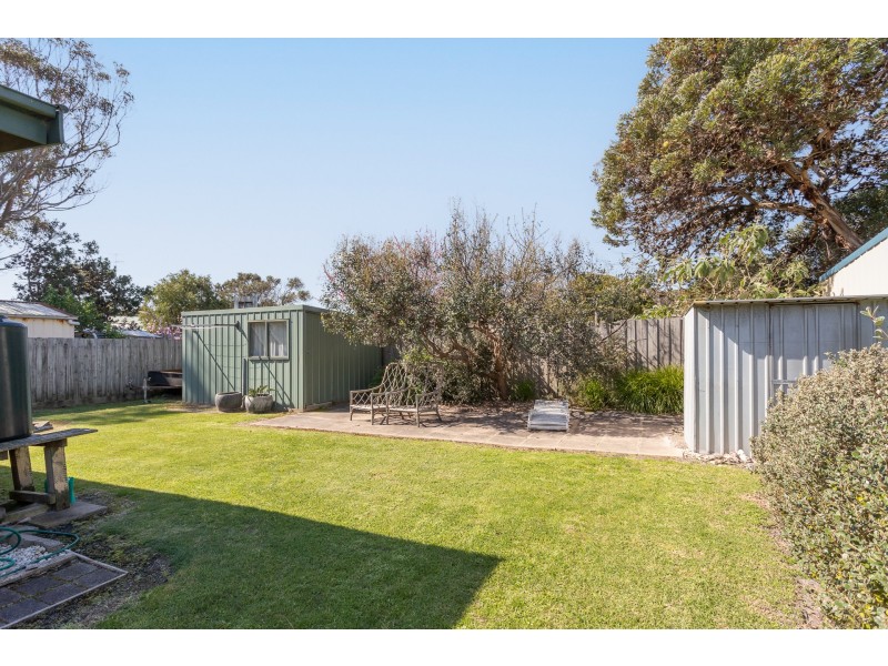14 TAROOH STREET, Cape Paterson VIC 3995
