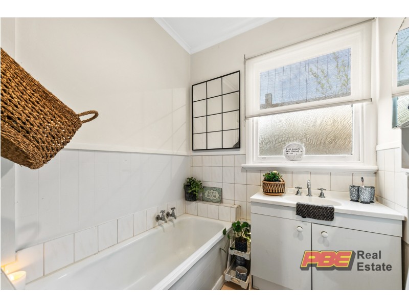 9 Powlett Street, Dalyston VIC 3992