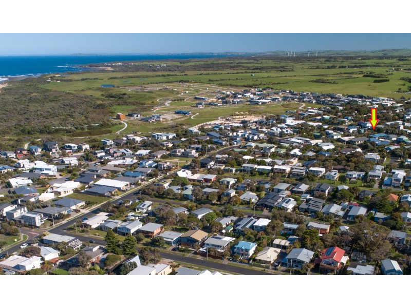 41 CORAL STREET, Cape Paterson VIC 3995