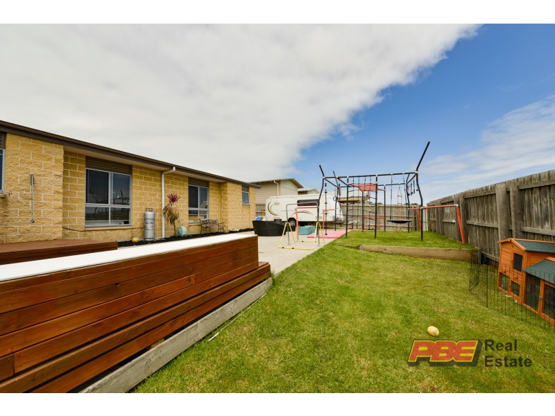 11 Church Close, Dalyston VIC 3992
