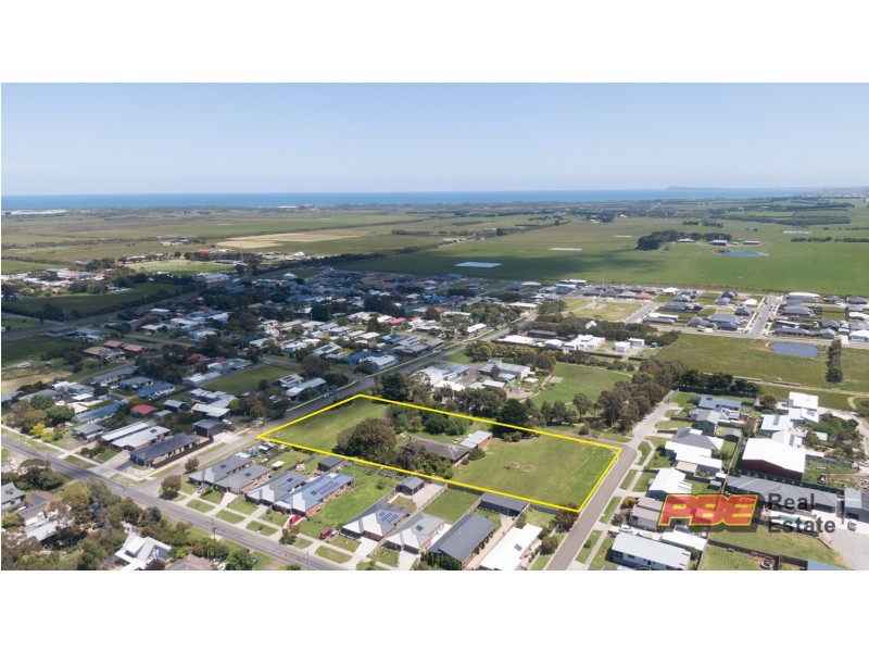 2 Charlton Rise, Dalyston VIC 3992