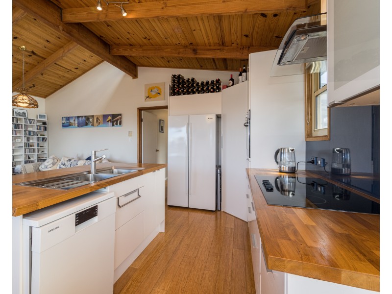 62 NARDOO STREET, Cape Paterson VIC 3995