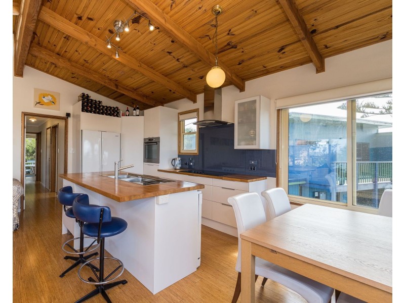 62 NARDOO STREET, Cape Paterson VIC 3995