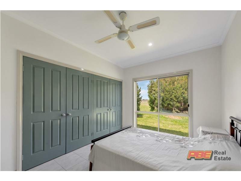 5 Pine Grove, Wonthaggi VIC 3995